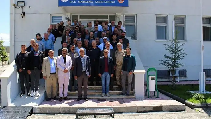 'Elazığ´da muhtarları bilgilendirme toplantısı'