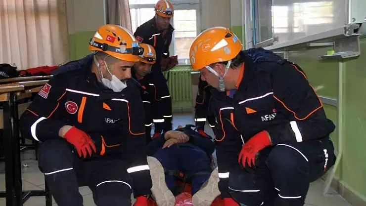 'Elazığ´da okul zillerinin yerini siren zilleri aldı, kent geneli tatbikat yapıldı'