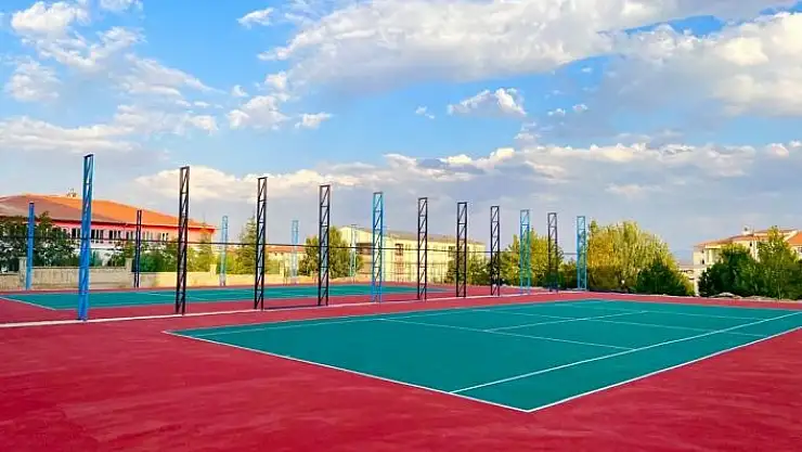 'Elazığ´da tenis kortu inşa çalışmaları devam ediyor'
