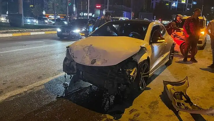 'Elazığ´da trafik kazası: 2 yaralı'