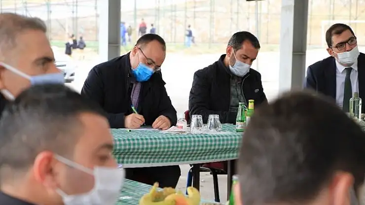 'Elazığ´da Vali Erkaya Yırık´ın başlattığı halk buluşmaları sürüyor'