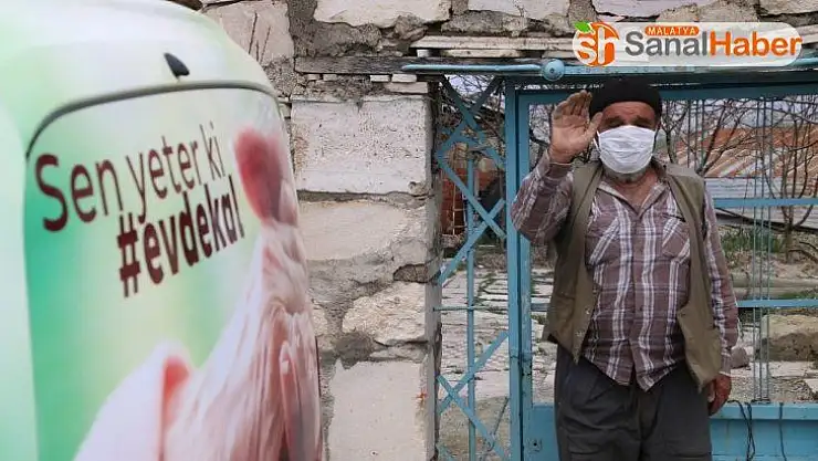 Elazığ'da Vefa Sosyal Destek Grubu 49 bin 120  aileye ulaştı