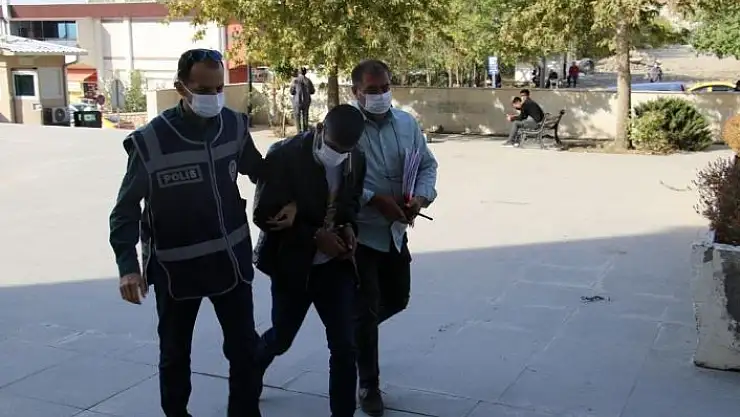 'Elazığ´da yaşından fazla suç kaydı bulunan hırsız yakalandı'