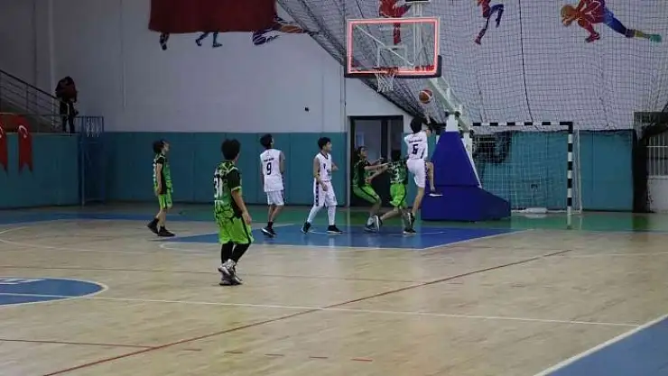 'Elazığ´da Yıldızlar Basketbol İl Şampiyonası başladı'