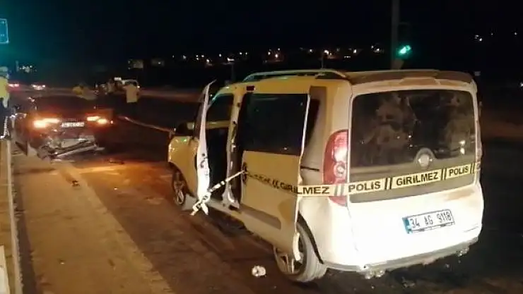 'Elazığ´ da zincirleme trafik kazası : 3 yaralı'
