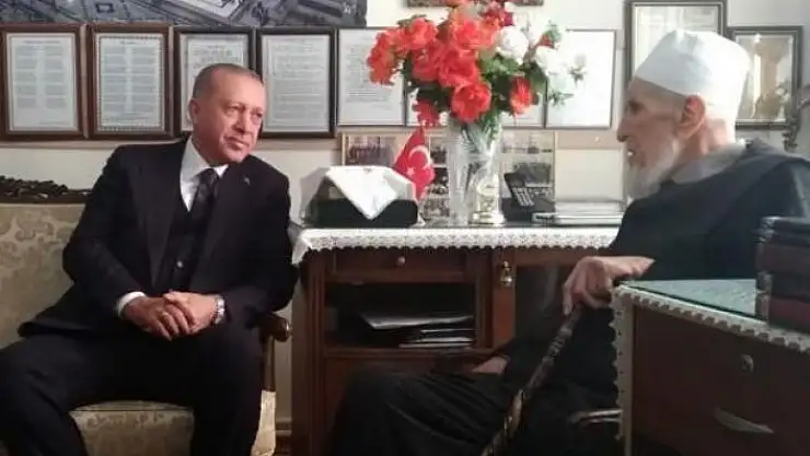 'Elazığ´ın kanaat önderi Hafız Abdullah Nazırlı için cenaze namazı'