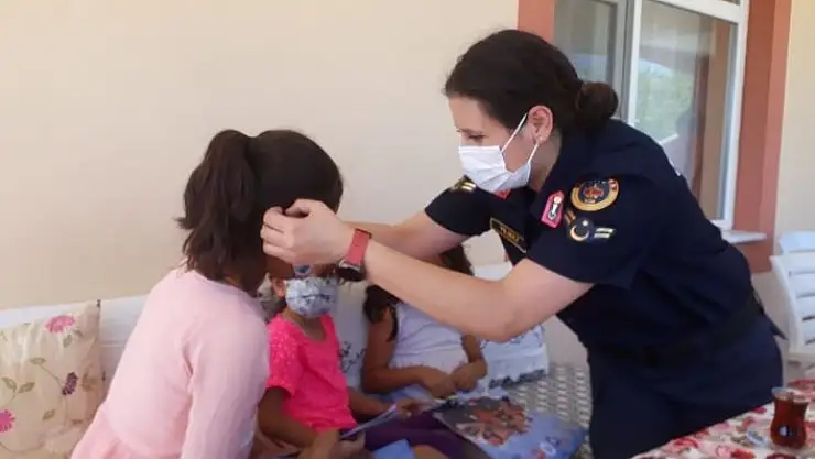 'Elazığ jandarmadan KADES eğitimi'