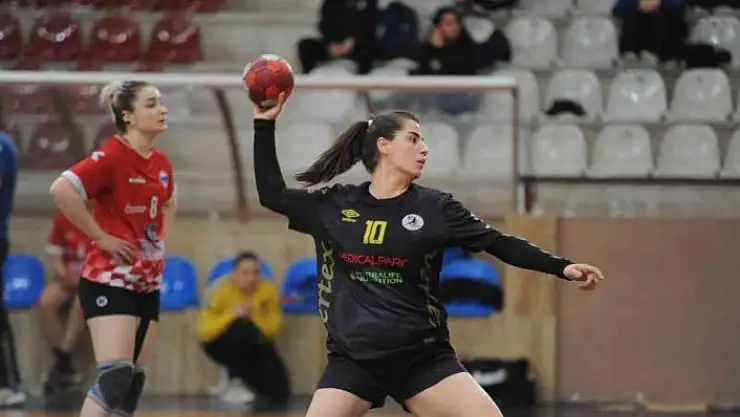 'Elazığ SYSK, Antalya´da 1 puanla başladı'