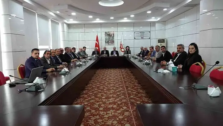 'Elazığ TSO Başkanı Arslan: ''Elazığ hem jeopolitik konumu hem de avantajları bakımından yatırımlar açısından çok cazip bir şehir'''