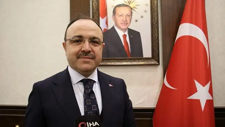 'Elazığ Valisi Erkaya Yırık: ''Depremde şu ana kadar ciddi bir olumsuzluk yok'''