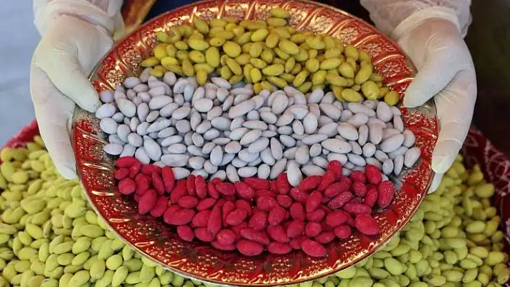 'Elazığda bir ilk: Vişneli badem şekerinin ardından limonlusu yapıldı'