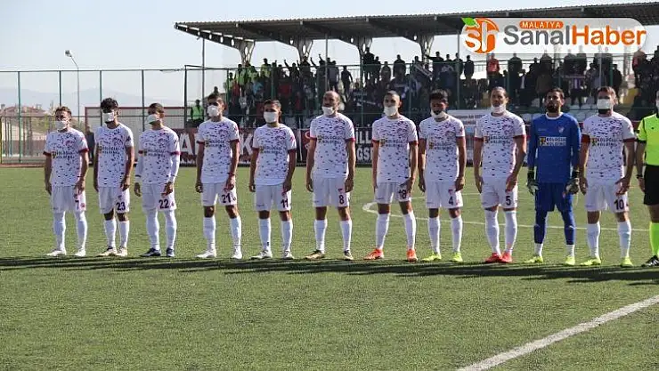 Elazığspor 4 maç sonra puanla tanıştı