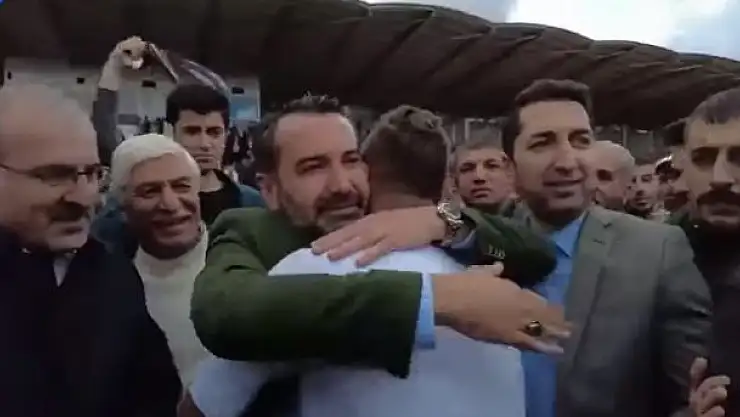 'Elazığspor´da alkışlar başkan Şerifoğulları´na'