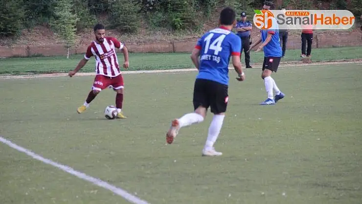 Elazığspor'da Eren 2,5 ay sahalardan uzak kalacak