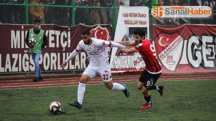 Elazığspor'da Murathan'ın çapraz bağları koptu