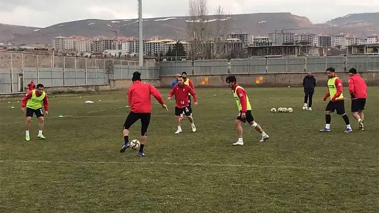 'Elazığspor tam kadro çalıştı'