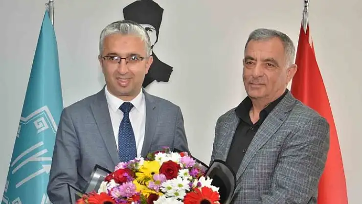 'Elbistan Belediyesinde görev değişimi'