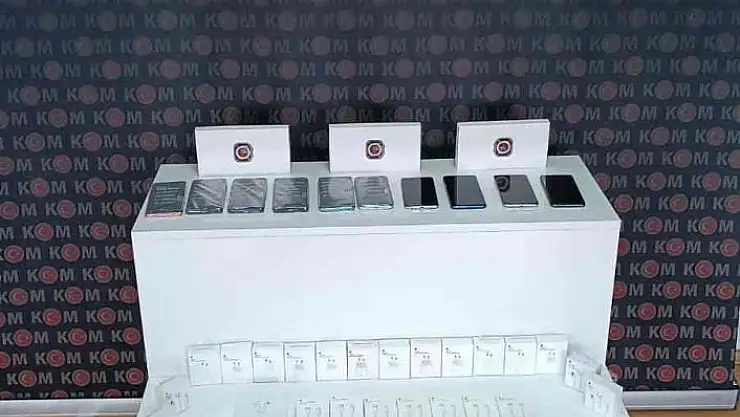 'Elbistan´da kaçak telefonlar ele geçirildi'