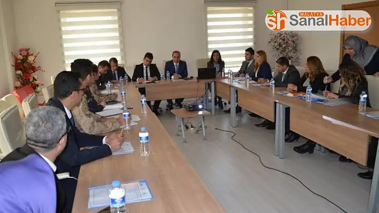Elektronik kelepçe anlatıldı