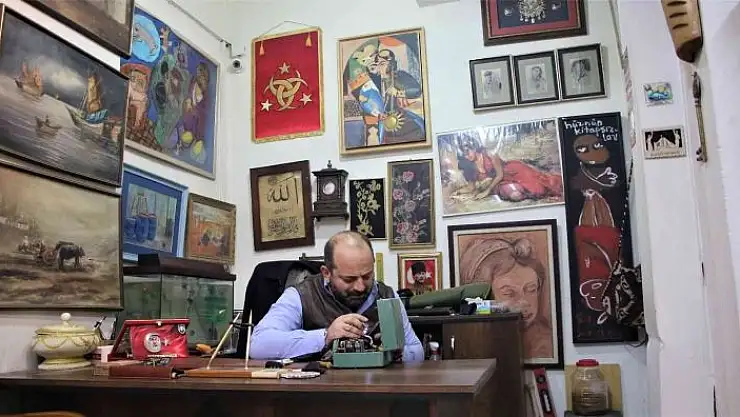 'Emekli askerin hayran bırakan antika koleksiyonu'