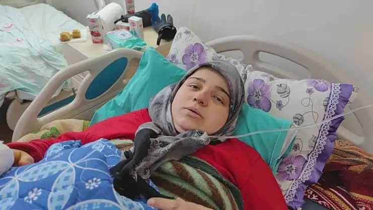 'Enkaz altından çıkarılan 9 aylık hamile kadının bebeği hayatını kaybetti'