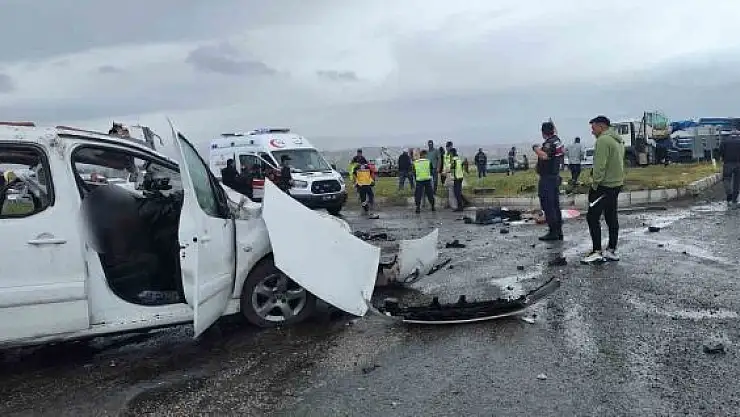 'Feci kazada ölü sayısı yükseldi, baba ve iki oğlu hayatını kaybetti'