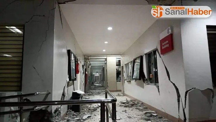 Filipinler'de 6.4 büyüklüğünde deprem