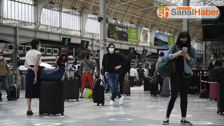 Fransa'da son 24 saatte korona virüsten 243 ölüm