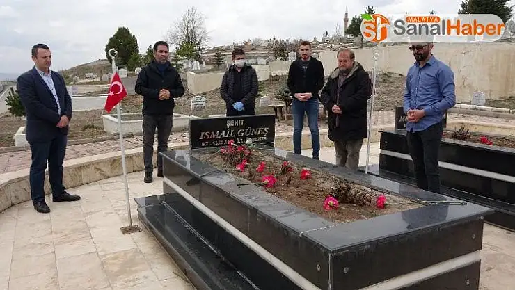 Gazeteci meslektaşları İsmail Güneş ve arkadaşlarını unutmadı