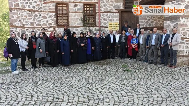 Gazi ve şehit aileleri iki ilçeye gezi düzenledi