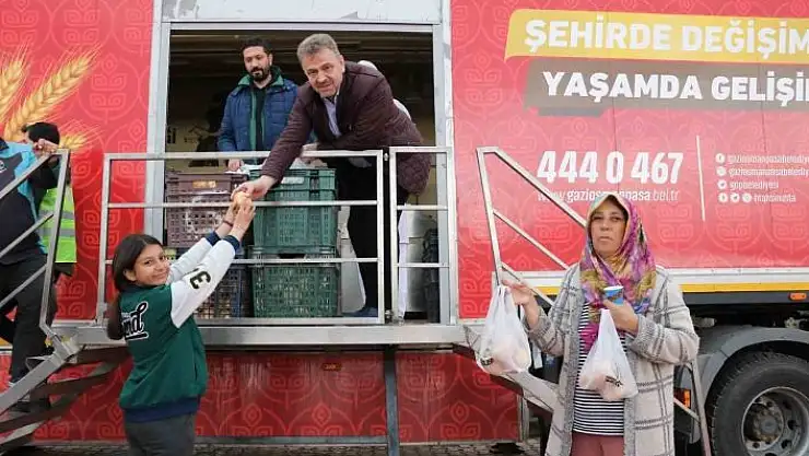 'Gaziosmanpaşa Belediyesi deprem bölgesinde yaraları sarıyor'