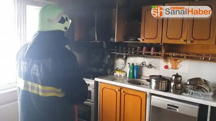 Gölbaşı ilçesinde ev yangını