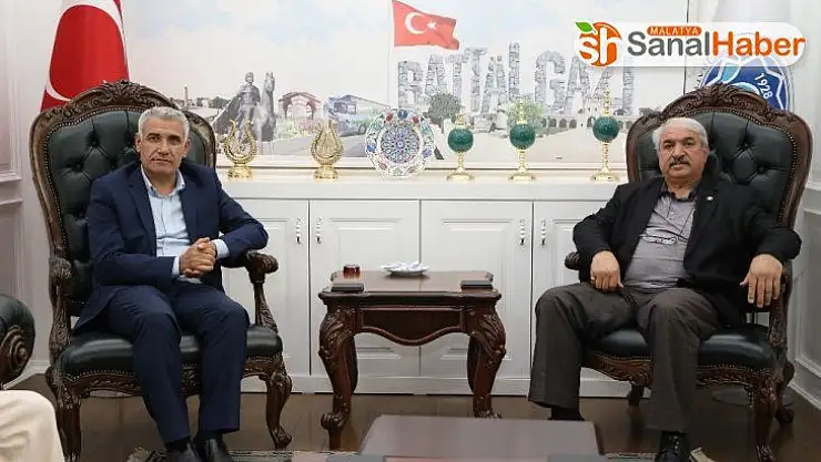 Güder, muhtarlarla bir araya geldi