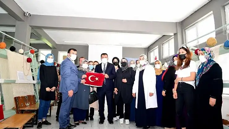 'Gürkan´dan girişimci kadın kooperatifine ziyaret'