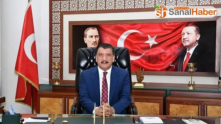 Gürkan'dan İstanbul'un fethi mesajı