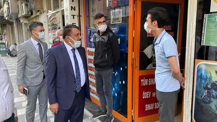 'Gürkan, Halfettin Mahallesi esnaflarıyla bir araya geldi'