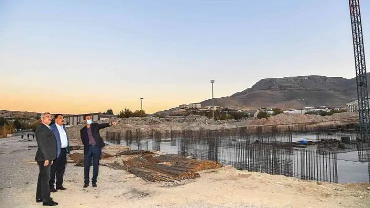 'Gürkan, Orduzu bölgesinde yapılan spor kompleksi çalışmalarını inceledi'