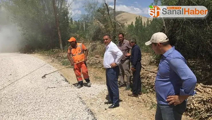 Gürün'de yollar yenileniyor