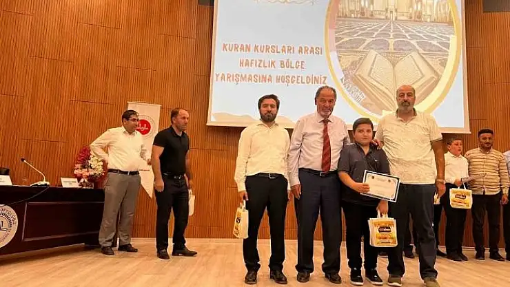 'Hafızlık yarışmasında Elazığ´dan büyük başarı'