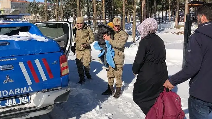 'Hasta çocuğun yardımına jandarma yetişti'