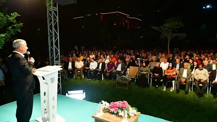 '`Hayati İnanç´ söyleşi etkinliği yoğun ilgi gördü'
