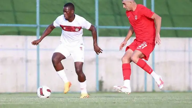 'Hazırlık maçı: Sivasspor: 2 - Ümraniyespor: 0'