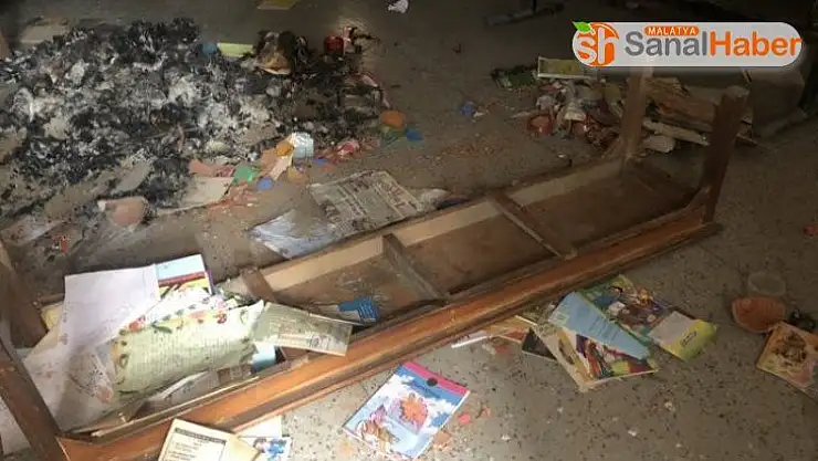 Hindistan'da protestolar şiddet olaylarına dönüştü