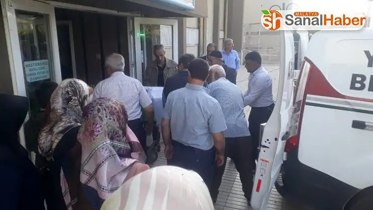 Hollanda'da öldürülen 2 çocuk annesi memleketi Elazığ'da toprağa verildi