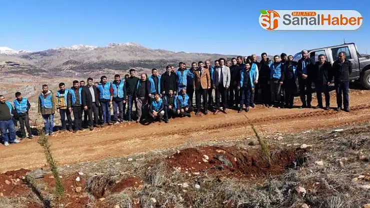 Hükümlüler fidanları toprakla buluşturdu