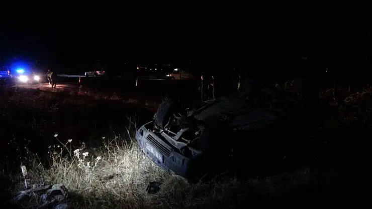 Malatya'da Hurdaya dönen Tofaş'tan burnu bile kanamadan çıktı