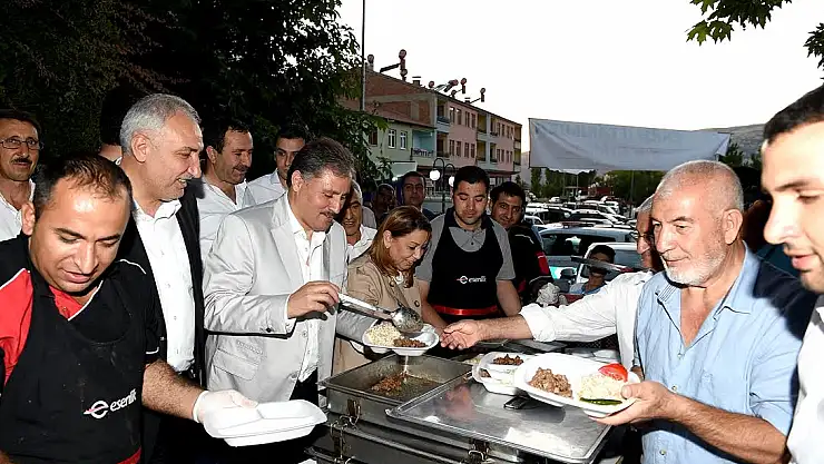 RAMAZAN PAYLAŞMA RAHMET VE BEREKET AYIDIR  
