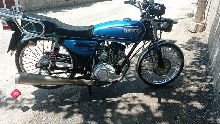 'İkamet bahçesindeki motosiklet çalındı'