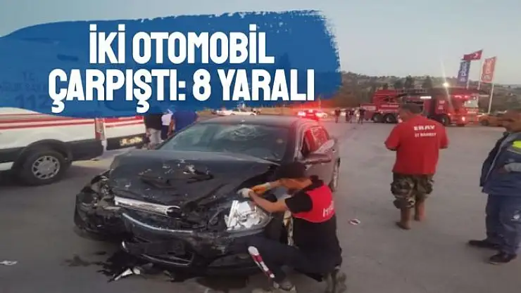 İki otomobil çarpıştı 8 yaralı