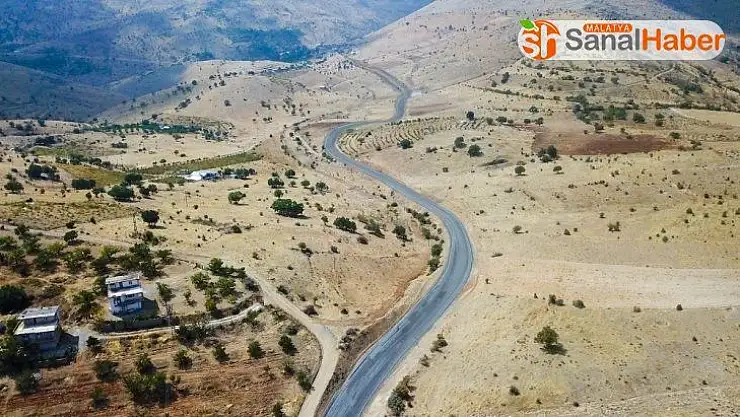 İkizce-Seyituşağı-Atalar-Kadiruşağı grup yolu asfaltlanıyor
